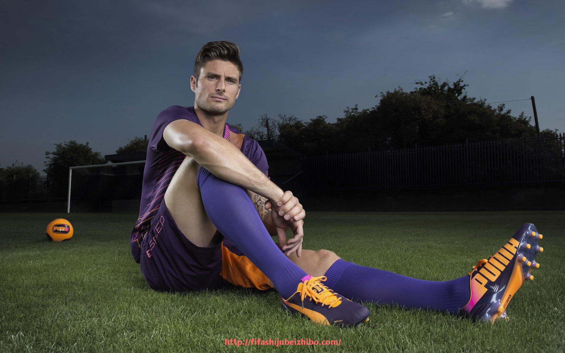 世俱杯直播-法甲最新进攻战术趋势：从单箭头到多点开花布局