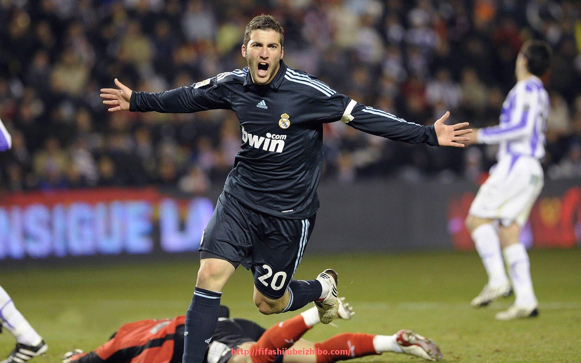 世俱杯直播-安芬尼·西蒙斯的成长速度被开拓者寄予厚望